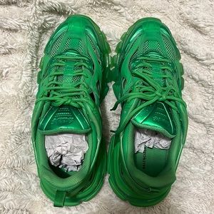 Never worn- Balenciaga Track.2 Sneakers